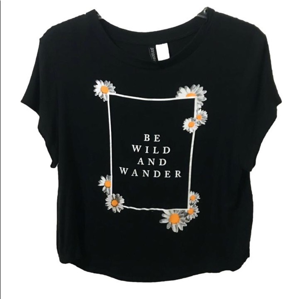 H&M “Be wild and wander” top
